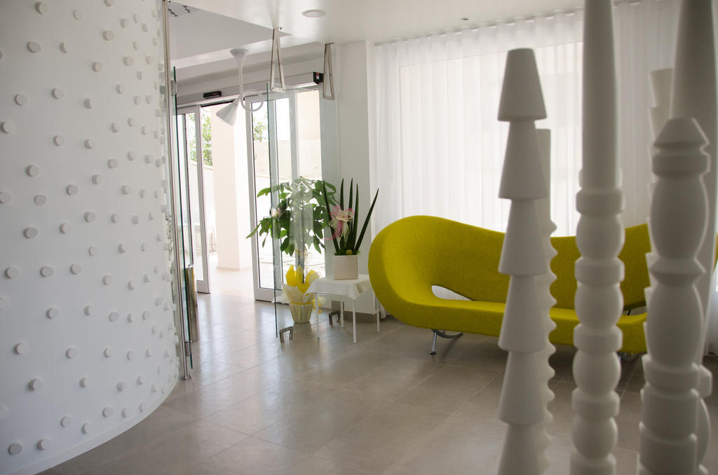 Quihotel Porto Cesareo Exterior foto